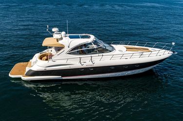 54' Cruisers Yachts 2005 Yacht For Sale
